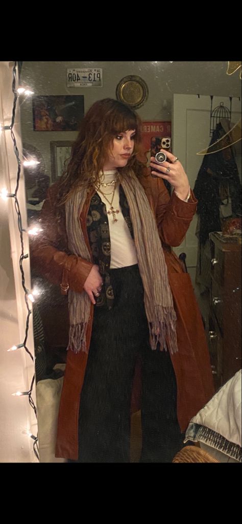 Boho Ethereal Aesthetic, Cardigan Boho Outfit, Whimsigoth Fashion Fall, Dark Outfits Casual, Dark Eclectic Fashion, Earthy Witch Aesthetic Outfit, Whimsigoth Dark Academia, Dark Academia Witch Aesthetic Outfit, Eclectic Academia Fashion