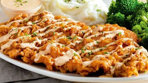 Outback Chicken Wings Recipe, Onion Fried Chicken, Haitian Patties Recipe, Outback Chicken, Onion Fried, Seasonal Veggies, Bloomin Onion, Blooming Onion, Chicken Wings Recipe