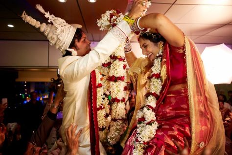 Mala Bodol (Exchanging garlands) Marriage Photo, Hairstyle Girl, Marriage Photos, Bengali Wedding, Oval Face Hairstyles, Girl Braids, Wedding Stage Decorations, Shadow Pictures, Girls Braids