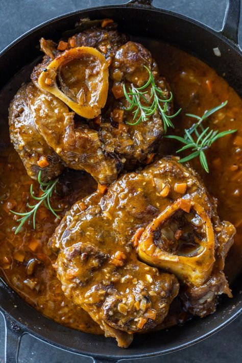 Veal Osso Bucco Recipe Slow Cooker, Italian Osso Bucco Recipe, Veal Shank Recipes, Veal Osso Bucco Recipe, Oso Bucco Recipe, Pork Osso Bucco Recipe, Veal Chop Recipes, Veal Osso Bucco, Braised Lamb Shanks Recipe