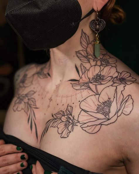 Ornamental Tattoo Design Chest, Womens Chestpiece Tattoo, Black Poppy Tattoo, Chestpiece Tattoo, Neo Traditional Chest Tattoo, Tattoo Chest And Shoulder, Chest Tattoo Flowers, Shoulder Piece Tattoo, Chest Neck Tattoo