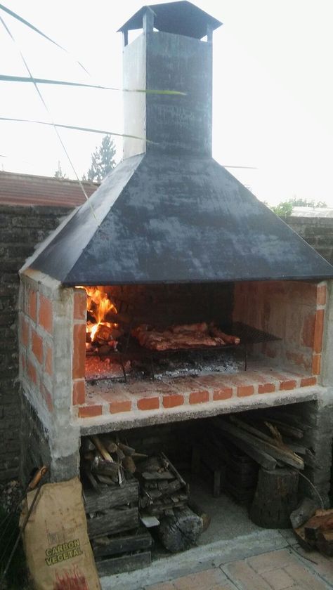 Pizza Oven Outdoor Diy, Pizza Oven Outdoor Kitchen, Brick Bbq, Diy Outdoor Fireplace, Outdoor Grill Station, Barbecue Design, Outdoor Barbeque, Outdoor Fireplace Designs, Grill Gazebo