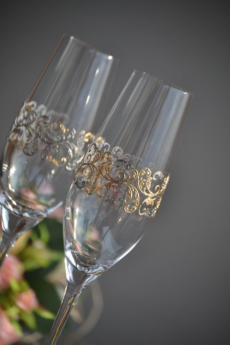 Excited to share this item from my #etsy shop: Wedding glasses for bride and groom, Gold wedding glass for champagne, Prosecco glass personalized, Mr and Mrs glass set Bridesmaid Glasses, Wedding Champagne Glasses, Decorated Wine Glasses, Wedding Flutes, Mr Und Mrs, Painted Glasses, Wedding Glasses, Fresh Flowers Arrangements, Champagne Wedding