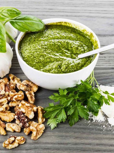 Once you try homemade pesto sauce, there's no going back to store-bought. You'll love the bright, fresh, zesty flavors in this fresh basil pesto sauce. Basil Walnut Pesto, Homemade Basil Pesto, Purple Basil, Healthy Pesto, Homemade Pesto Sauce, Basil Pesto Sauce, Walnut Pesto, Meatless Monday Recipes, Walnut Recipes