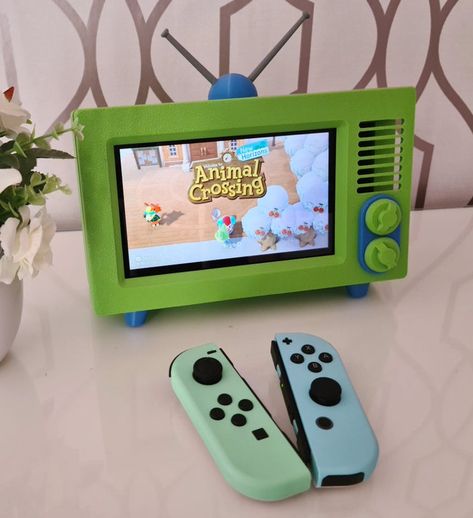 Diy Nintendo Switch Stand, Cute Switch Accessories, Nintendo Switch Aesthetic Kawaii, Aesthetic Nintendo Switch Lite, Cozy Nintendo Switch, Aesthetic Nintendo Switch, Nintendo Switch Stand, Switch Game Holder, Aesthetic Nintendo