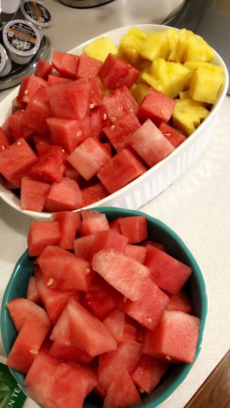 Ramadan Diet, Pineapple Watermelon, Pineapple Bowl, Summer Drinks, Ramadan, Watermelon, Pineapple, Snapchat, Yummy Food