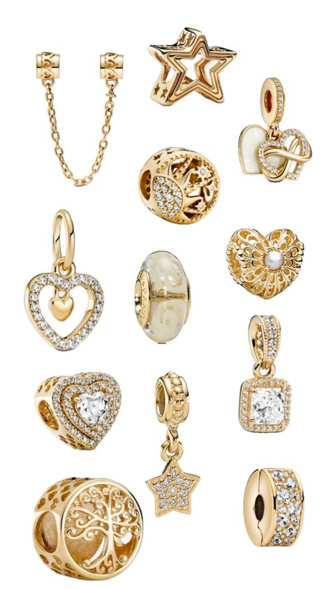 Capsule Wardrobe Jewelry, Gold Pandora, Pandora Bracelet Charms Ideas, Pandora Bracelet Designs, Jewelry Closet, Jewelry Accessories Ideas, Pandora Bracelet Charms, Jewelry Fashion Trends, Classy Jewelry