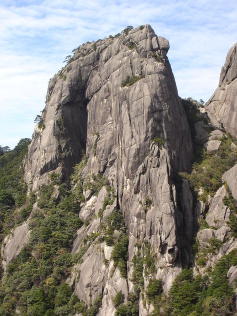 Huangshan Mountains, Mountain Formation, Huangshan, Rock Textures, China China, Cool Rocks, Landscape Scenery, Rock Formations, Environment Design