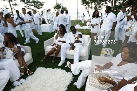 White party Hamptons White Party, Sean Diddy Combs, Diddy Combs, Ashton Kutcher, White P, White Party, Host A Party, Still Image, Celebration Of Life