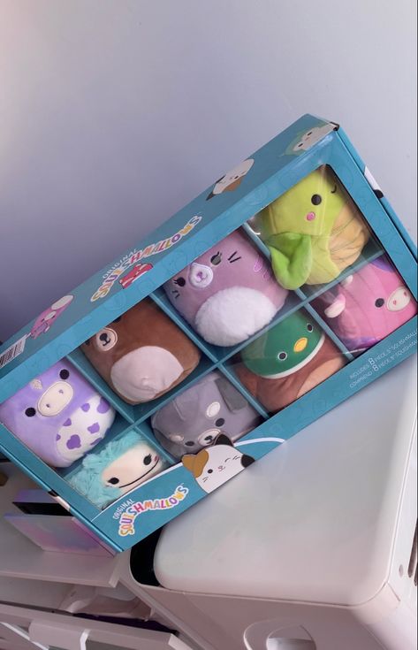 Squshmellow Collection Aesthetic, Squishmallows Aesthetic, Squish Mellow, Squish Mallows, Barbie Doll Set, Anniversaire Harry Potter, Cute Squishies, Adventure Time Marceline, Girly Aesthetic