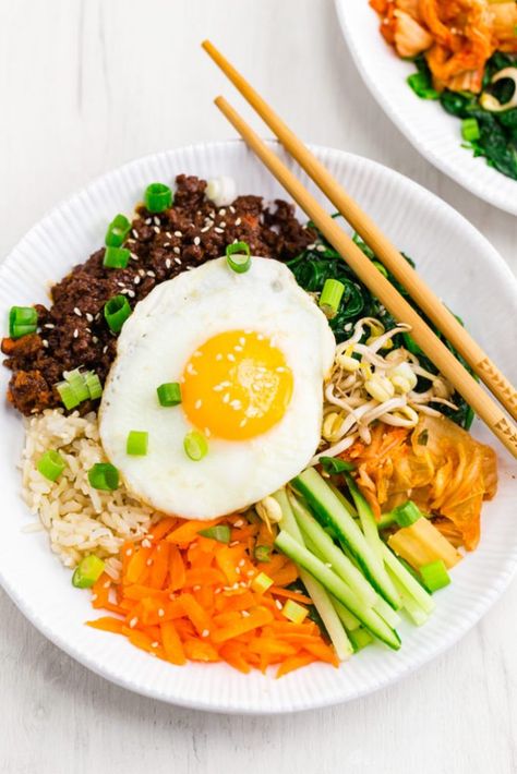 Korean Rice Bowl, Beef Bowl Recipe, Bibimbap Bowl, Korean Beef Recipes, Bibimbap Recipe, Korean Beef Bowl, Beef Bowls, Bulgogi Beef, Korean Beef