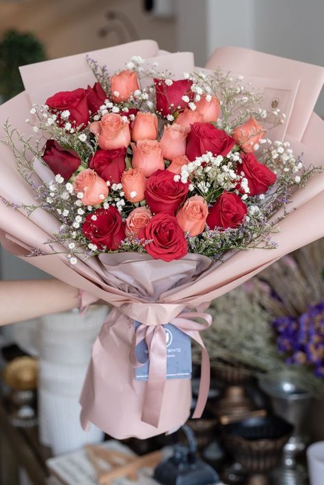 Flowers 🌺 on Twitter: "… " Kenya, Red Roses, Roses, Valentines, Flowers, Red, Pink, White, Valentine's Day