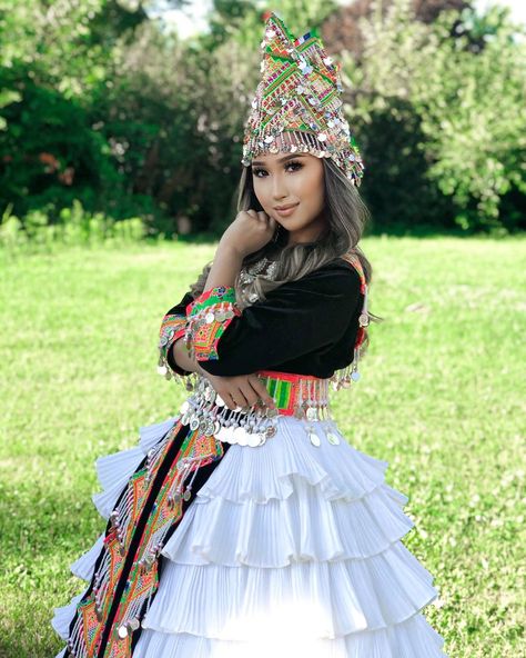 Hmong Outfit, Hmong Clothes, My Outfit, Last Post, For Today, In Love, On Instagram, Fashion Trends, Quick Saves