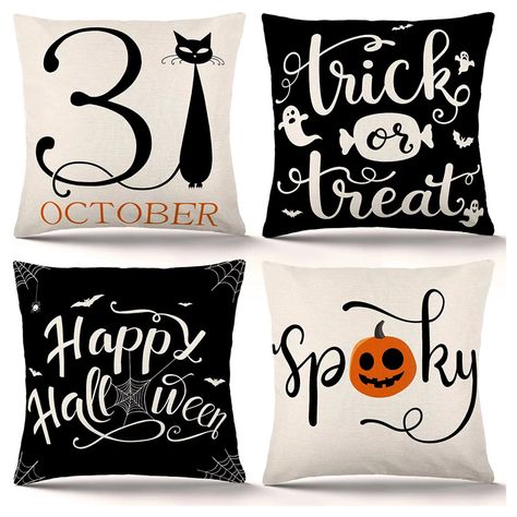 Rustic Halloween Decor, Halloween Cricut, Cat Castle, Halloween Pillows Covers, Rustic Halloween, Halloween Throw Pillow, Halloween Pillow, Style Français, Halloween Pillows