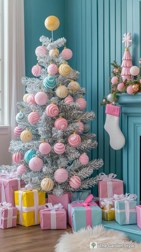 Fall Christmas Tree, Best Artificial Christmas Trees, White Christmas Tree Ideas, Christmas Tree Decorated, Realistic Artificial Christmas Trees, Slim Christmas Tree, Whimsical Christmas Trees, Pastel Candy, Creative Christmas Trees