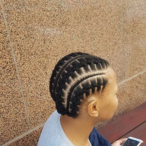 South African Hairstyles Natural, African Threading, Hair And Skin Vitamins, Hair Craft, African Natural Hairstyles, Natural Braided Hairstyles, Shaved Hair Designs, Natural Hair Bun Styles, African Hair Braiding Styles