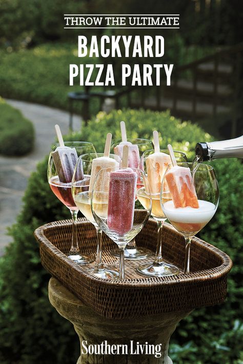 Bubbling farmers' market-inspired pizzas, grown-up frozen pops, and a summer garden in full bloom create an alfresco pizza party where everyone feels at home #backyardparty #pizzaparty #bbq #outdoor #southernliving Backyard Pizza Party, Easy Summer Cocktail Recipes, Garden Party Recipes, Easy Summer Cocktails, Ultimate Backyard, Fruit Pops, Party Food Buffet, Wine Tasting Party, Tasting Party