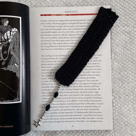 Everything Book, Roanoke Virginia, Crochet Bookmark, Crochet Bookmarks, Black Crochet, Crochet Ideas, Fall Hair, Black Beads, Virginia