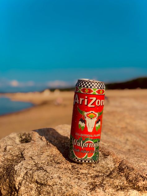 #drinks #arizona. #watermelon Watermelon Arizona, Arizona Bebida, Arizona Watermelon, Arizona Drink, Beverage Design, Watermelon Cocktail, Berry Drinks, Arizona Tea, Starbucks Drinks