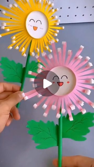 Instadiyou on Instagram: "Created a sunflower-type cute emoji face flower using a paper cup, adding a fun and cheerful touch to your DIY projects! 🌻😊✨ Perfect for craft enthusiasts and kids. For a detailed video, subscribe to me on Instagram Reels: @instadiyou #diyflower #papercraft #emojiart #diyprojects #handmadewithlove #creativeprojects #diycrafts #funforkids #artsycrafts #craftingjoy #cuteemoji #craftingfun #diyideas #handmadebeauty #creativefun #craftlove diy flower, paper craft, emoji art, diy projects, handmade with love, creative projects, diy crafts, fun for kids, artsy crafts, crafting joy, cute emoji, crafting fun, diy ideas, handmade beauty, creative fun, craft love" Flower Paper Craft, Fun Diy Ideas, Dried Flowers Crafts, Types Of Sunflowers, Artsy Crafts, Face Flower, Emoji Face, Emoji Art, Flower Paper