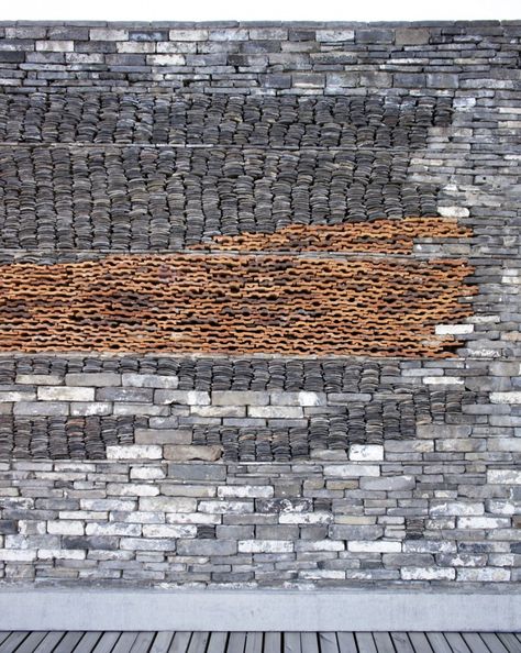 Photography: Wang Shu Projects, by Clement Guillaume Photography: Wang Shu Projects (19) – ArchDaily Wang Shu, Texture Photoshop, Recycled Tile, A Brick Wall, Brick Architecture, Roof Tiles, Chinese Architecture, Materials And Textures, Facade Architecture