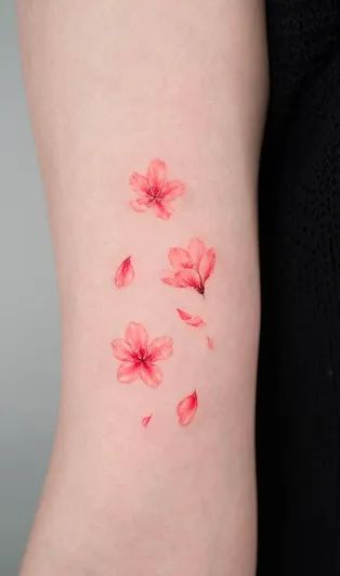 Miniature Tattoos, Sakura Tattoo, Tree Tattoo Designs, Small Flower Tattoos, Red Ink Tattoos, Tatuaje A Color, Red Tattoos, Blossom Tattoo, Cherry Blossom Tattoo