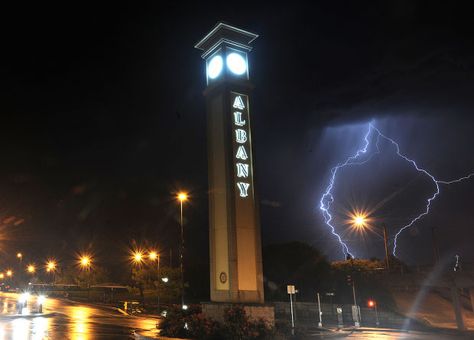 Thunderstorm July 31, 2014 Albany Oregon, lightning Storm Lightning, Albany Oregon, Thunder Storm, Thursday Evening, July 31, The Train, Train Station, Portland, Oregon