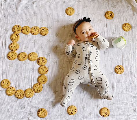 5 Months Picture Ideas, 5 Month Boy Photo Shoot, Ideas For Baby Monthly Pictures, Baby Boy 5 Month Photo Ideas, Months Photos Baby Ideas, 5 Month Pictures, Baby Photoshoot Monthly Ideas, Months Baby Photoshoot, 5 Month Picture Ideas