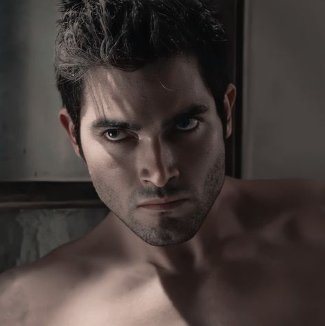 #Icon #TeenWolf Hale Pack, Derek Teen Wolf, Stiles Derek, Teen Wolf Derek Hale, Angry Wolf, Teen Tv, Teen Wolf Cast, Derek Hale