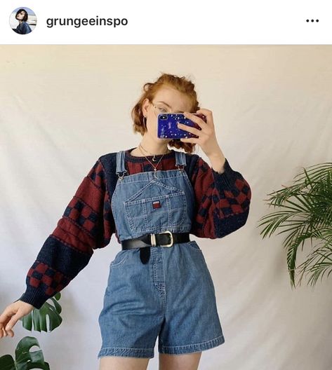 Overall Shorts Outfit Fall, Medium Size Girls Outfits Aesthetic, Medium Size Girls Outfits, Overalls Outfit Aesthetic, Liberty Mai, Artsy Style Outfits, Overall Shorts Outfit, Overalls Fashion, Overalls Outfit