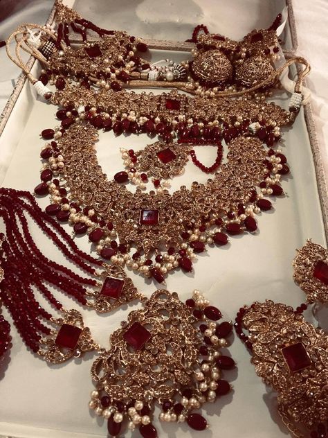 Pakistani Bridal Jewelry Red, Turkish Wedding Jewelry, Bridal Wedding Jewellery Set, Jewelry Wedding For Bride, Red Bridal Jewellery Set, Jewelry Bride Wedding, Indian Bridal Jewellery Set Wedding, Bridal Jewellery Set Weddings, Pakistani Bridal Jewelry Sets Brides