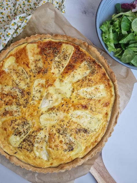 Quiche aux fromages Cooking Inspiration, Cheese Pizza, Homemade Recipes, Diner, Food And Drink, Pizza, Pie, Diet, Cheese