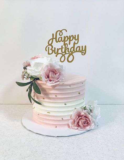 Modern Birthday Cake For Women, 90 Birthday Cake Woman, Ladies 80th Birthday Cake, Cake Designs For 80th Birthday Women, 80th Bday Cake For Women, Female Cakes Birthday, 70 Year Old Birthday Cake Ideas Woman, Female Cake Ideas, Birthday Cake Older Woman