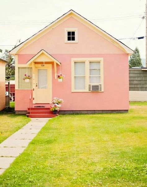 . Small Pink House, Arizona House, I Believe In Pink, Pink House, House Paint, Pink Houses, Everything Pink, Little Houses, Little House