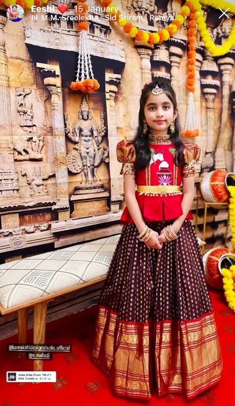 Kids Pattu Langa Blouse Designs, Pattu Lehenga For Kids, Pavani Reddy, Lehenga Ideas, Family Clothing Sets, Pattu Langa, Langa Voni, Kids Ethnic Wear, Kids Party Wear