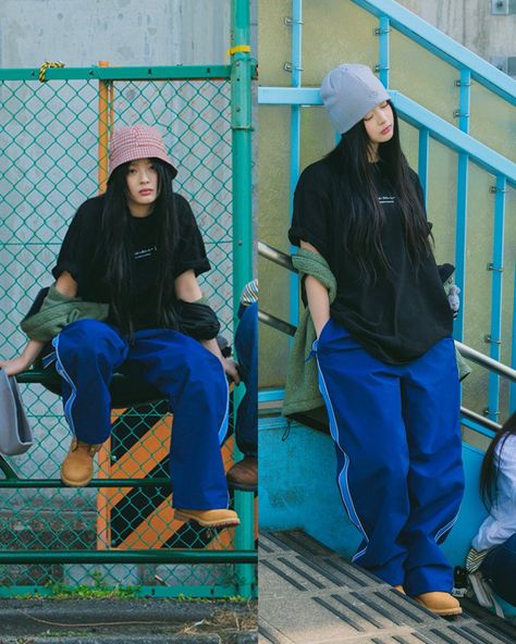 NewJeans Loops 🐇 (@newjeans_loop) / X 90s Outfits, Baggy Clothes, 90s Outfit, Korean Star, School Looks, Drawing Poses, Japanese Fashion, Fitness Inspo, Movie Stars