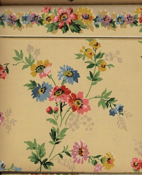 1940 Wallpaper, 1940s Wallpaper, French Wallpaper, Floral Wallpapers, Old Patterns, 60s Floral, Paintable Wallpaper, Antique Wallpaper, Vintage Flowers Wallpaper