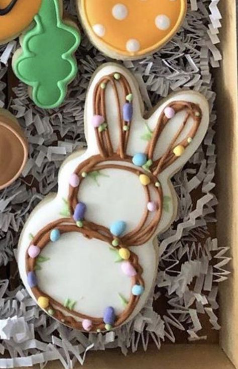 Easter Cookie Ideas Royal Icing, Easter Egg Sugar Cookies Royal Icing, Easter Cookies Decorated, Easter Sugar Cookies Decorated, Royal Iced Cookies, Easter Sugar Cookies, Easter Sweets, Easter Cookie, Sugar Cookie Royal Icing