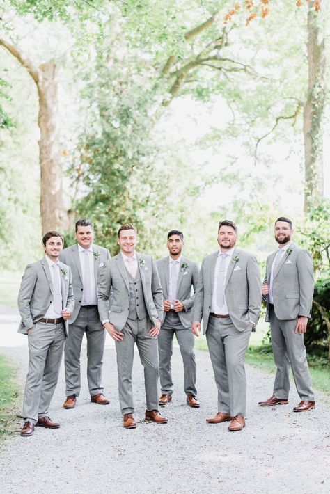 White Tuxedo Wedding, Gray Groomsmen Suits, Wedding Groomsmen Attire, Groomsmen Grey, Groom And Groomsmen Suits, Grey Suit Wedding, Wedding Suits Groomsmen, Grey Suits, Groom Wedding Attire