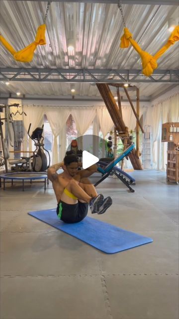 Christian Cruz on Instagram: "⚡️Banded AB Workout (Stronger Core)

Here’s an ab routine you can do with bands. Add more resistance and tension to strengthen your stabilizer muscles and center core! Also great to just have some variety in your workouts to keep it fun🙌

3-4 sets of 8-12 reps per exercise 
Rest 30-60 secs between sets" Banded Core Workout, Resistance Tube Core Workout, Core Reformer Band Workout, Core Crusher Ab Workouts, Crunch Alternative Core Exercises, Stronger Core, Ab Routine, Strong Core, Ab Workout