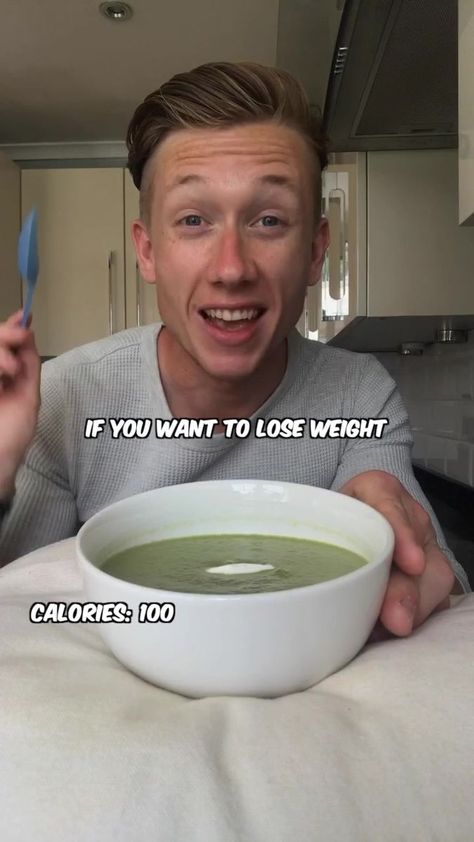 🌟100 Calorie Soup!🌟 This soup is super healthy and very tasty! #weightlossrecipes #lowcalorierecipes | Matt Boxall | Matt Boxall · Original audio Breakfast Tiktok, Super Low Calorie Recipes, Super Low Calorie, Low Calorie Lunches, Low Calorie Vegan, Low Calorie Soup, Low Calorie Dinners, Keto Diet Breakfast, Filling Food