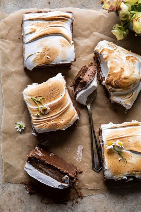 S'mores Chocolate Mousse Bars | halfbakedharvest.com #smores #dessert #chocolate #summerrecipes Smores Inspired Desserts, S’mores Deserts, Christmas Dessert Chocolate, S’mores Bars, Dessert Smores, Marshmallow Slice, Bbq Dessert, Chocolate Smores, Smores Dessert