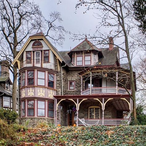 Philadelphia Houses, Pennsylvania Architecture, Pennsylvania Homes, Germantown Philadelphia, French Style Architecture, Philadelphia Pennsylvania, Dream Homes, Victorian Homes, Architecture Photography