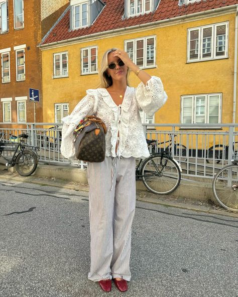 🍒🥪💕 Copenhagen bound Cophengan Style Aesthetic, Copenhagen Style 2024, Copenhagen Aesthetic Style, Clean Outfit Ideas, Denmark Clothes, Copenhagen Summer Style, Copenhagen Summer Outfits, Cophengan Style, Copenhagen Style Summer