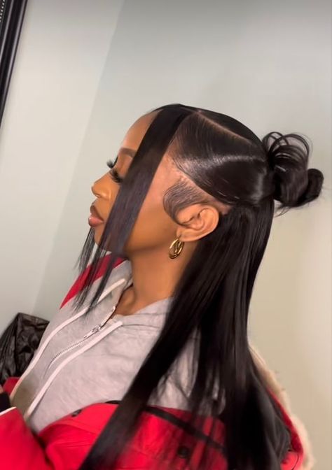 Twisted Hair, Sleek Ponytail Hairstyles, Straight Weave Hairstyles, Frontal Wig Hairstyles, Black Ponytail Hairstyles, Birthday Hairstyles, Quick Weave Hairstyles, Pretty Braided Hairstyles, Super Deal