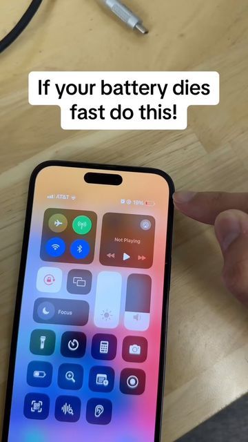 ‎Amin Shaykho • أمين‎ on Instagram Iphone Hacks Mind Blowing, Making A Gift Basket, Iphone Info, Phone Hacks Iphone, Smoothie Recipes Healthy Breakfast, Iphone Tips, Video Call With Boyfriend Screen Photo, Iphone Life Hacks, 1000 Life Hacks