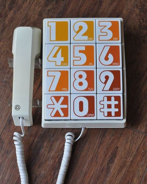 70s Inspired Decor, Phone Obsession, Guard House, 70s Decor, Vintage Phones, Old Phone, Retro Interior, 70s Inspired, Corded Phone