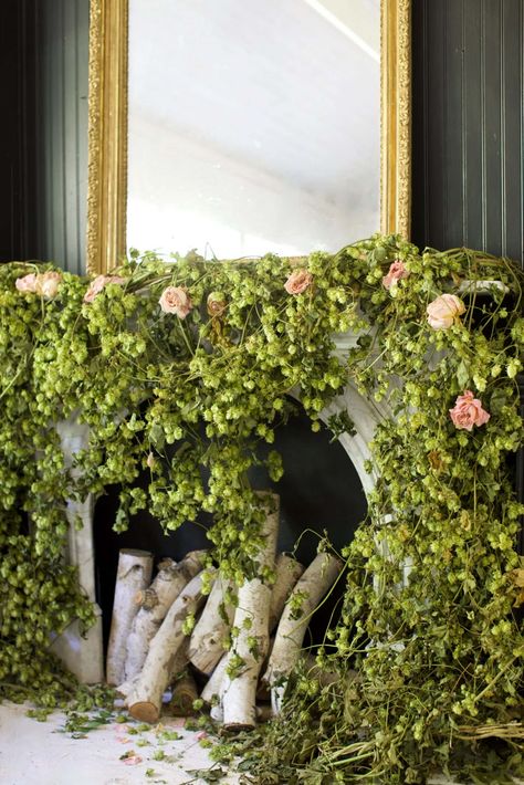 Natural Decorating- DIY Hops Wreath & Garland - French Country Cottage Hops Wreath, Natural Decorating, Hops Plant, Hop Flower, Fresh Garlands, French Vintage Decor, Wreath Garland, Decorating Diy, Twig Wreath