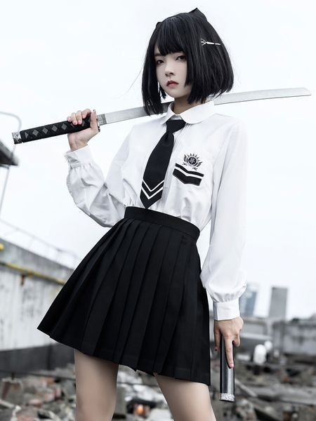 Samurai Girl, Peter Pan Collar Shirt, White Long Sleeves, Photographie Portrait Inspiration, Model Pose, Female Pose Reference, Body Reference Poses, Human Poses Reference, Figure Poses