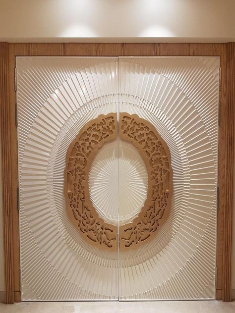 Pooja Room Door Carving Designs, Main Double Door Design Wood, Carved Doors Modern, Carving Door Design, Mandir Door Design, 3d Door Design, Pooja Room Door Design Wood Carving, Cnc Door Design Modern 3d, Single Door Carving Design